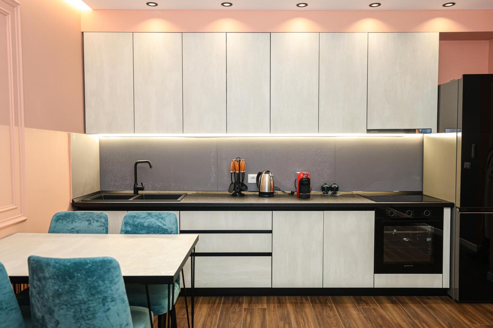 Apartment Miku